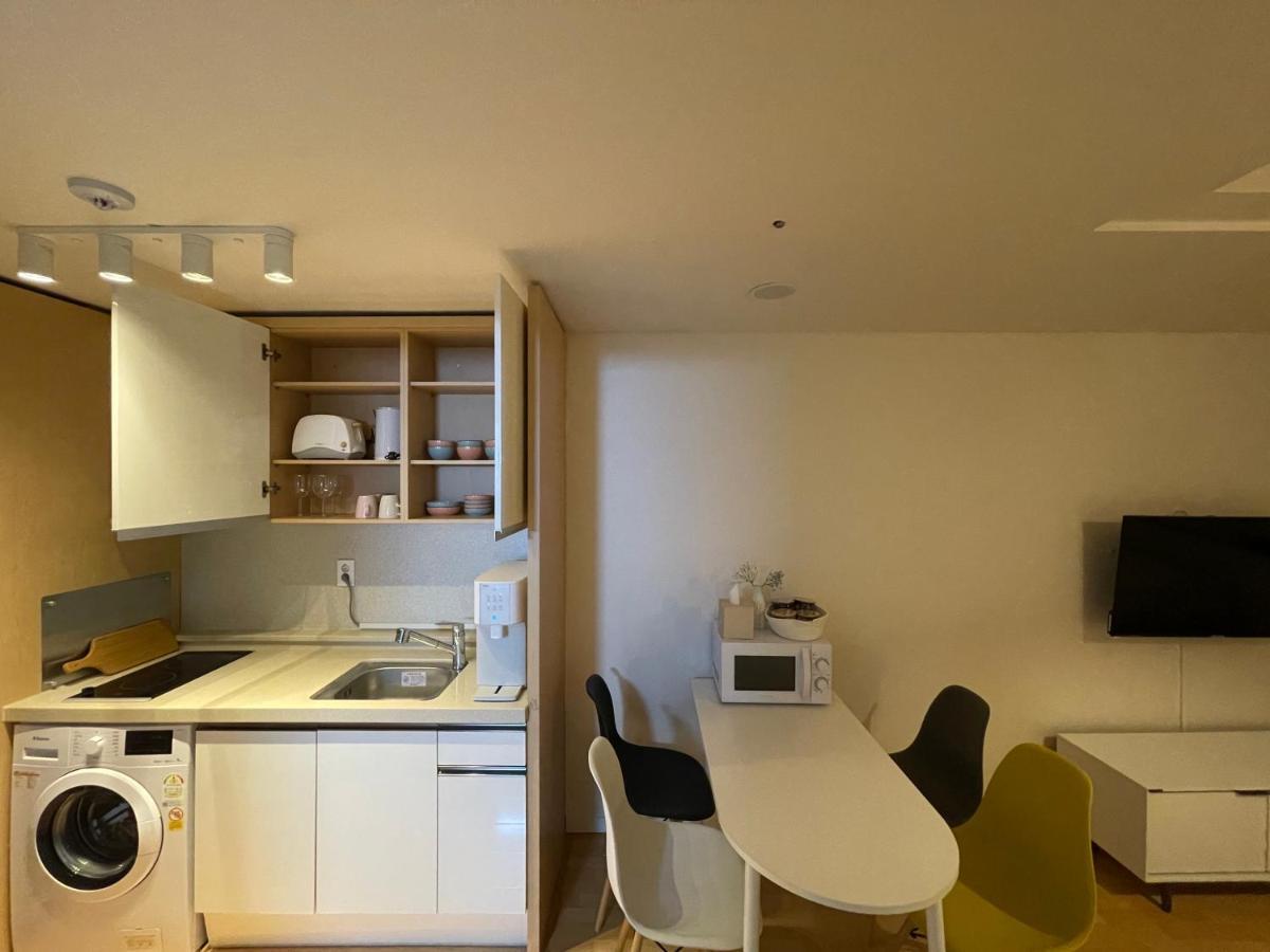 Winsome_Hongdae Apartment โซล ภายนอก รูปภาพ