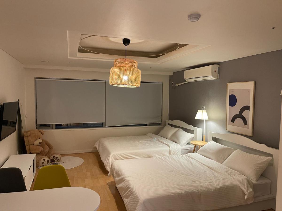 Winsome_Hongdae Apartment โซล ภายนอก รูปภาพ